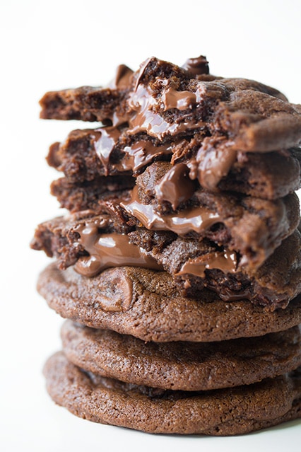 nutella stuffed chocolate chocolate chip cookies | Cooking Classy