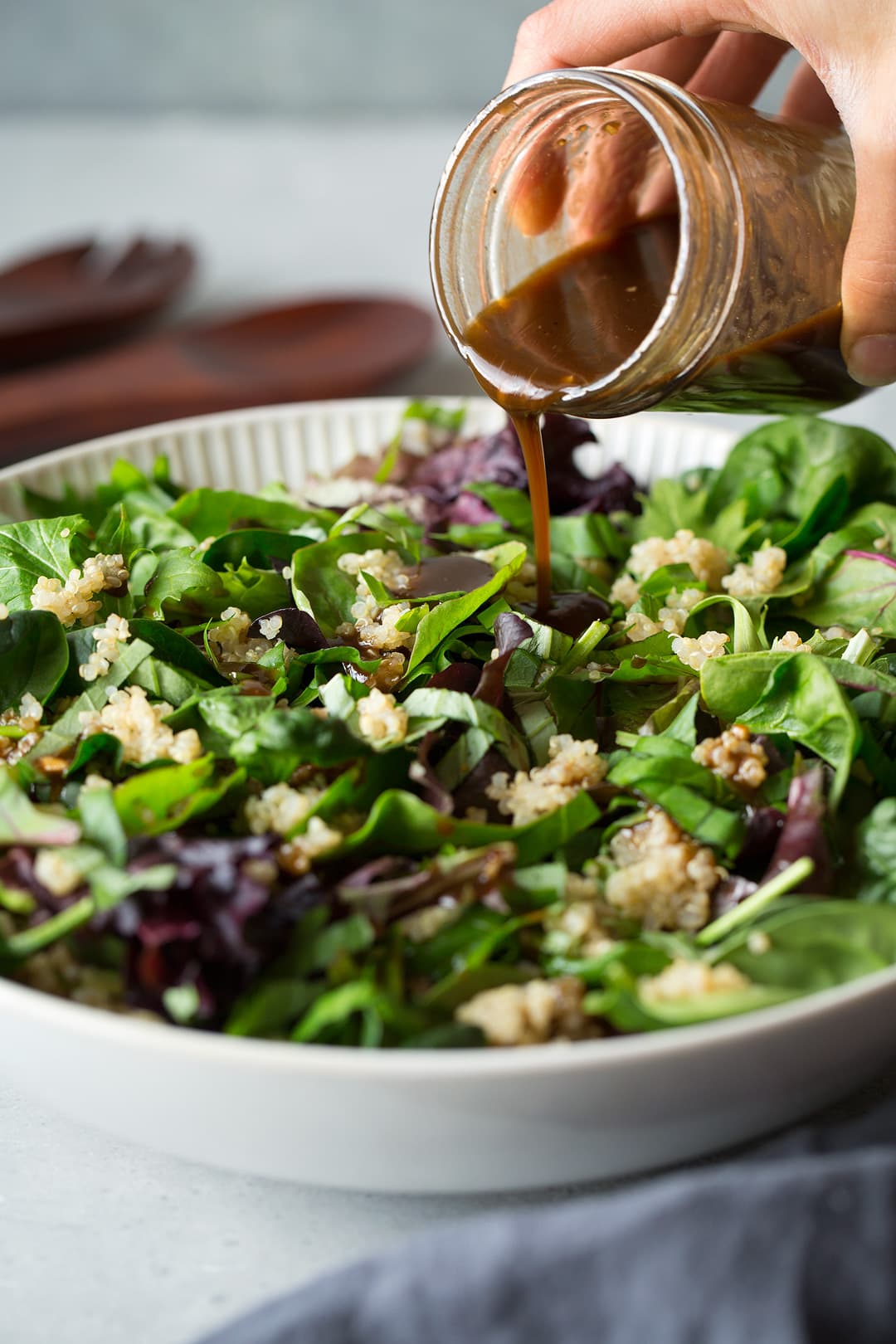 Sun Dried Tomato Spring Salad with Balsamic Vinaigrette Sun Dried Tomato Spring Salad with Balsamic Vinaigrette