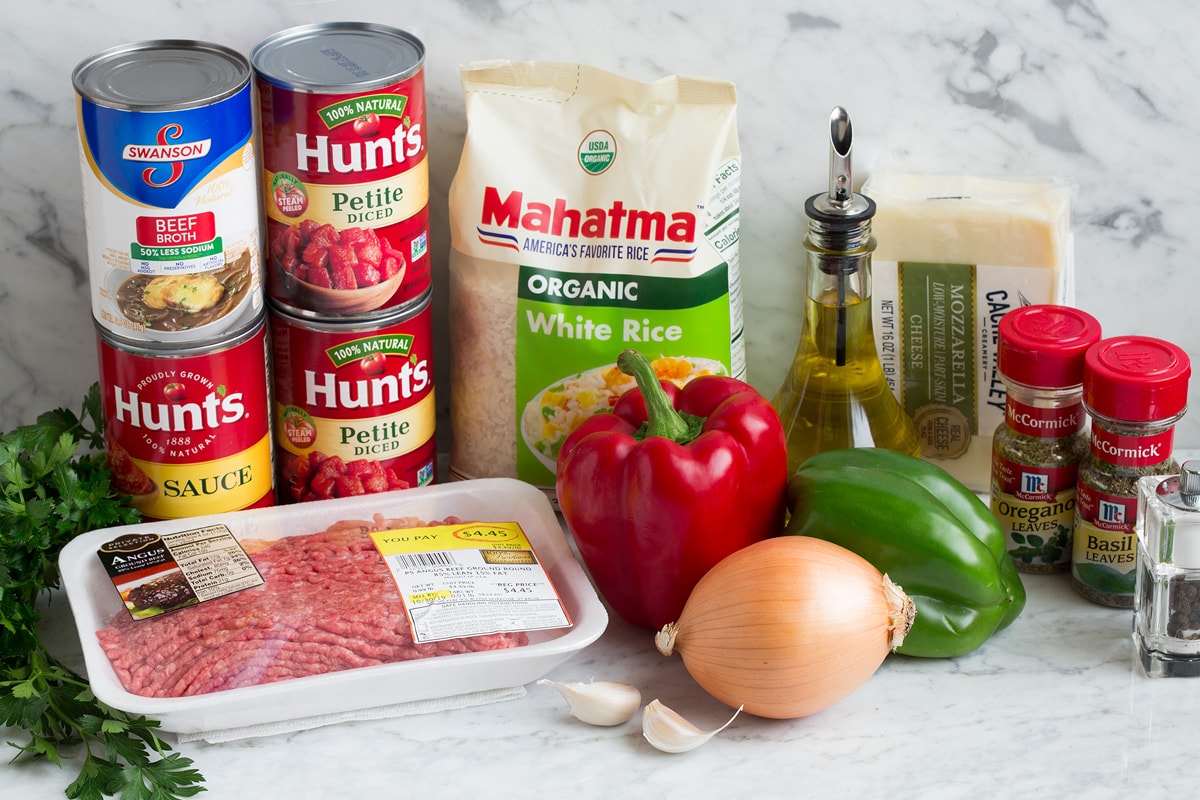 Stuffed Pepper Soup Ingredients shown here that are needed to make stuffed pepper soup.