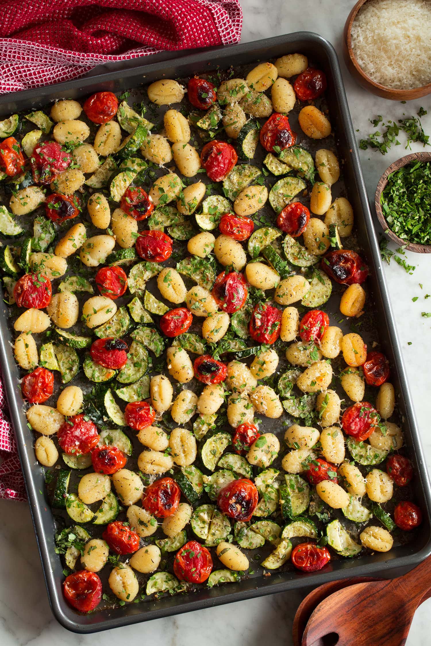 Sheet Pan Gnocchi with Zucchini and Tomatoes Sheet pan gnocchi with tomatoes and zucchini.